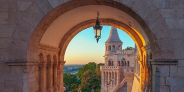 Discover the Mind-blowing History of the Internet: A Journey Through Time