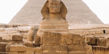 7 Unbelievable Episodes in Our Curious History of Science and Magic