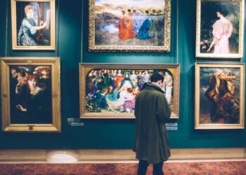 10 Fascinating Tales from Random History You Never Knew